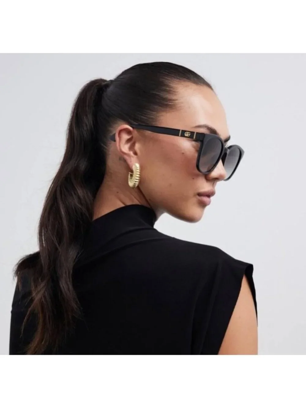 Gucci model gg1122sa